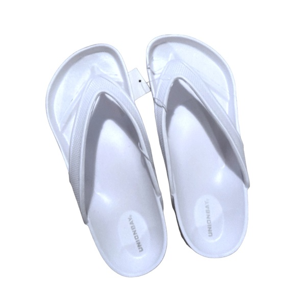 Union Bay Breezy Flip Flops - Picture 10 of 10
